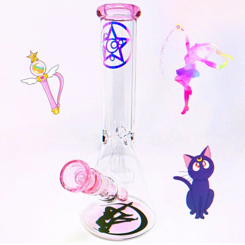 sailor moon bong usagi anime girly bong pink cute weeaboo powerpuff girls power puff girls flowerpuff girls y2k nostalgia millenial cute bong girly glass smoke shop for women pretty girly smoking accessories heart pink adorable gifts for stoner girl