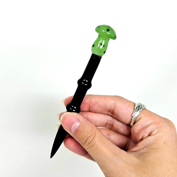 cute glass dabber dabbers dab tool tools dabs spoon mushroom elephant frog bee honeybee tentacle flamingo dragonfly butterfly cat kitty fish bowl fishbowl smoke shop girly smoking accessories for girls women gifts for stoner 